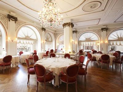 ان‌ اچ کارلتون آمستردام