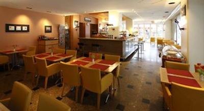 ان‌ اچ کارلتون آمستردام