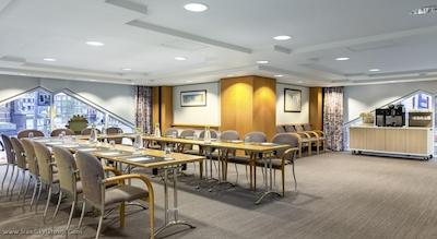 ان‌ اچ کارلتون آمستردام