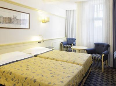 ان‌ اچ کارلتون آمستردام