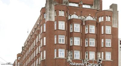 ان‌ اچ کارلتون آمستردام