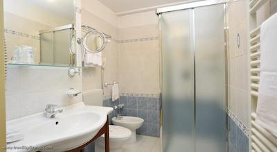 زانهتل اروپا