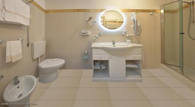 زانهتل اروپا