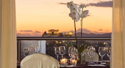 دیوانی کاراول