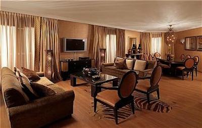 دیوانی کاراول