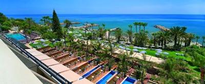 آماتوس بیچ هتل