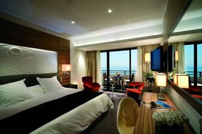 آماتوس بیچ هتل