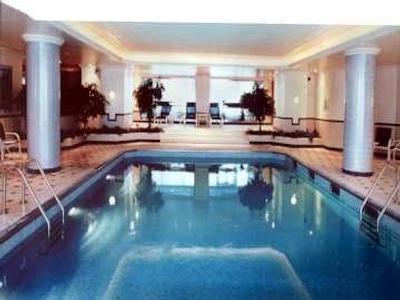 هیلتون پاریس چارلز دو گول ایرپورت