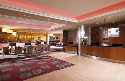 لئوناردو رویال هتل دوسلدرف کنیکسالی