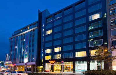 لئوناردو رویال هتل دوسلدرف کنیکسالی