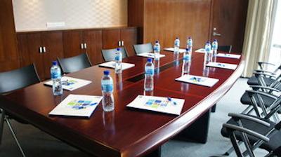 هالیدی این اکسپرس شانگهای جینکیائو سنترال گلدن بریج