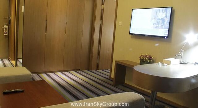 هالیدی این اکسپرس شانگهای جینکیائو سنترال گلدن بریج