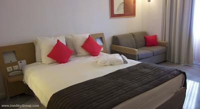 نووتل نایس سنتر