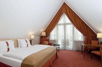 هالیدی این سیتی سنتر