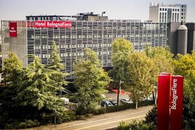 آنووی بولونیا فیرا