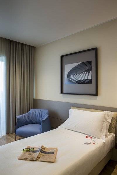 آنووی بولونیا فیرا