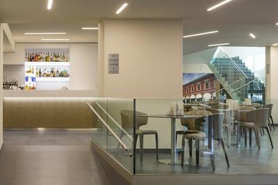 آنووی بولونیا فیرا