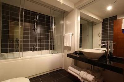 تیارا ترمال هتل