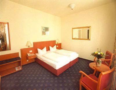 کنتیننتال هتل