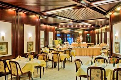 کنتیننتال هتل