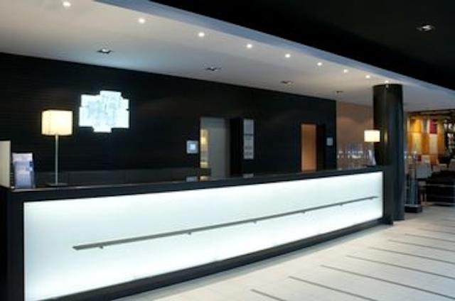 هالیدی این زوریخ مس