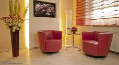 بست وسترن رافائل آلتونا