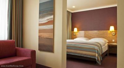 بست وسترن رافائل آلتونا