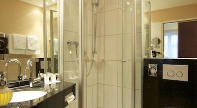 بست وسترن رافائل آلتونا