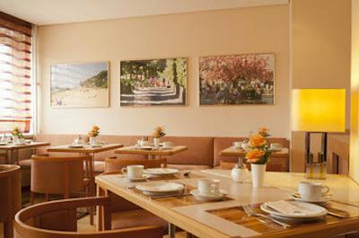 بست وسترن رافائل آلتونا