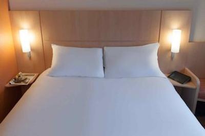 آیبیس امستردام ایرپورت