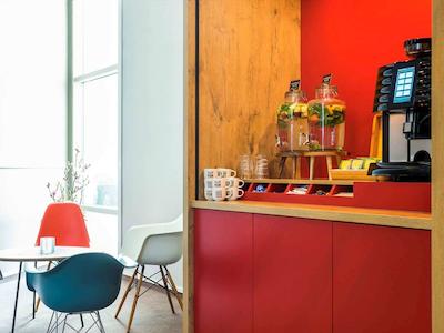 آیبیس امستردام ایرپورت