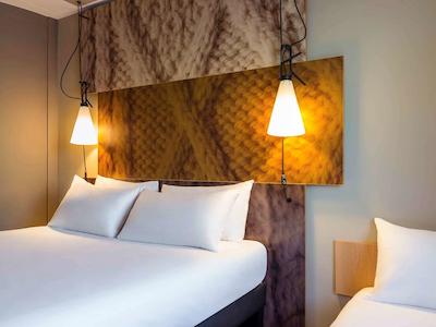 آیبیس امستردام ایرپورت