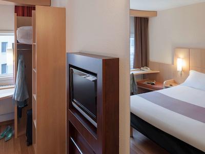 آیبیس امستردام ایرپورت