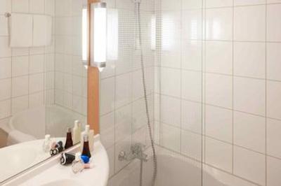 آیبیس امستردام ایرپورت