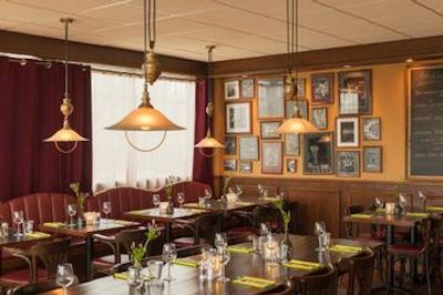 آیبیس امستردام ایرپورت