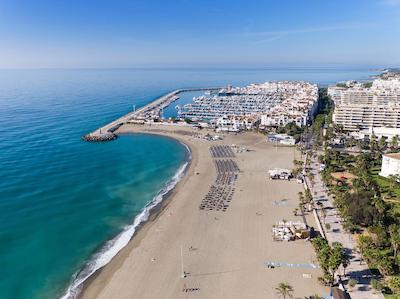 ملیا ماربلا بانوس