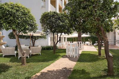 ملیا ماربلا بانوس