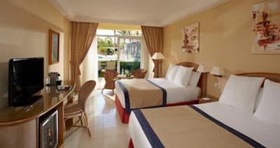 ملیا ماربلا بانوس