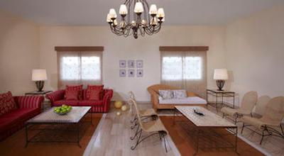 ملیا ماربلا بانوس