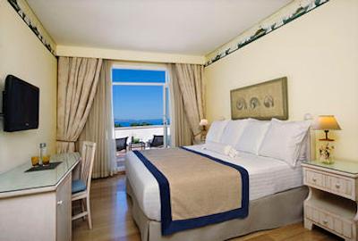 ملیا ماربلا بانوس