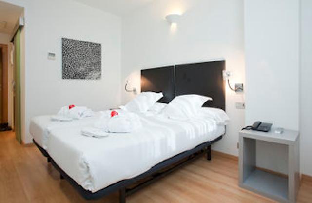 هتل ایلونین آکوئا 3