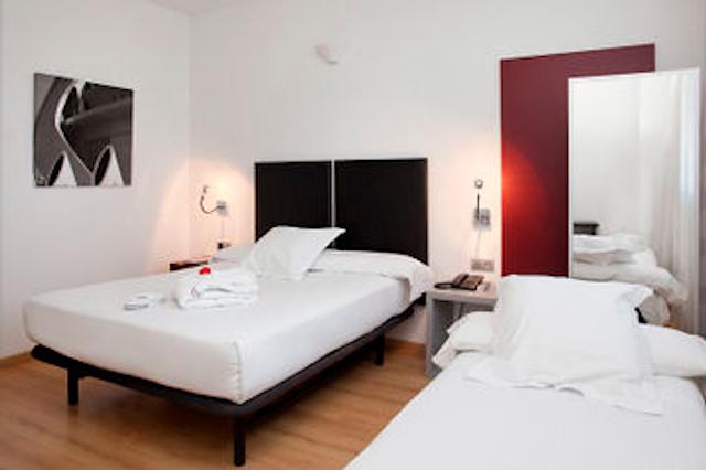 هتل ایلونین آکوئا 3