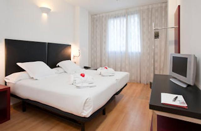 هتل ایلونین آکوئا 3