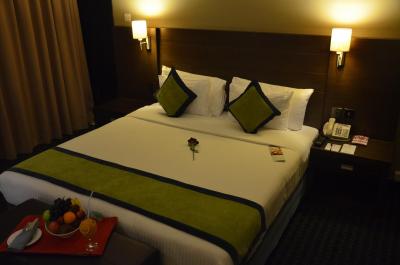 بست وسترن پرمیر مسقط