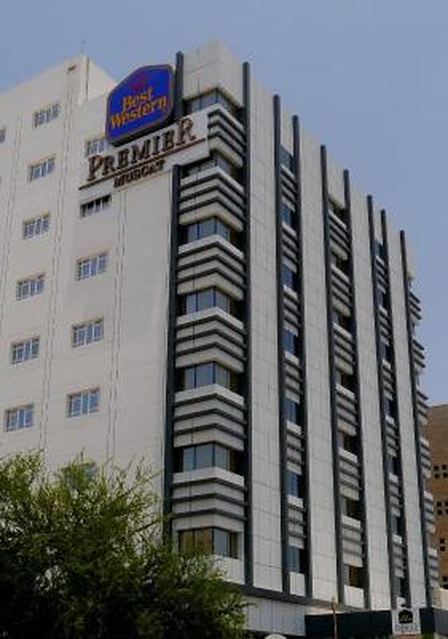 بست وسترن پرمیر مسقط