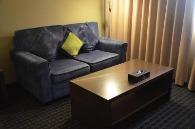 بست وسترن پرمیر مسقط