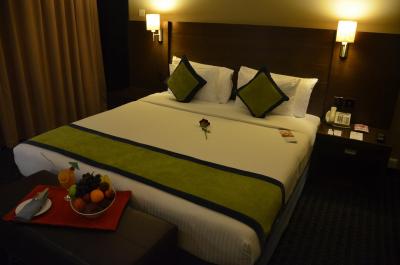 بست وسترن پرمیر مسقط