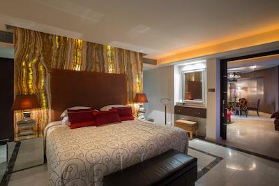 گرندریزورت لیماسل