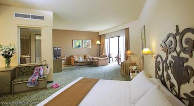 گرندریزورت لیماسل