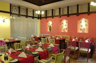 سانیس اورن بیچ ریزورت هتل اند اسپا